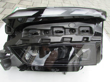 Laden Sie das Bild in den Galerie-Viewer, Frontscheinwerfer Skoda 5LB941035 LED Ein Stück (Rechts oder Links) Headlight