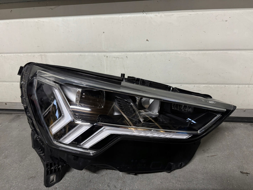 Frontscheinwerfer Audi Q3 83A941034 LED Rechts Scheinwerfer Headlight