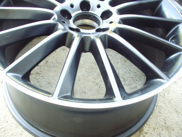 1x Alufelge 19 Zoll 8.5" 5x112 55ET A1184010300 Mercedes-Benz Cla X118 C118 FEL2215183910zr