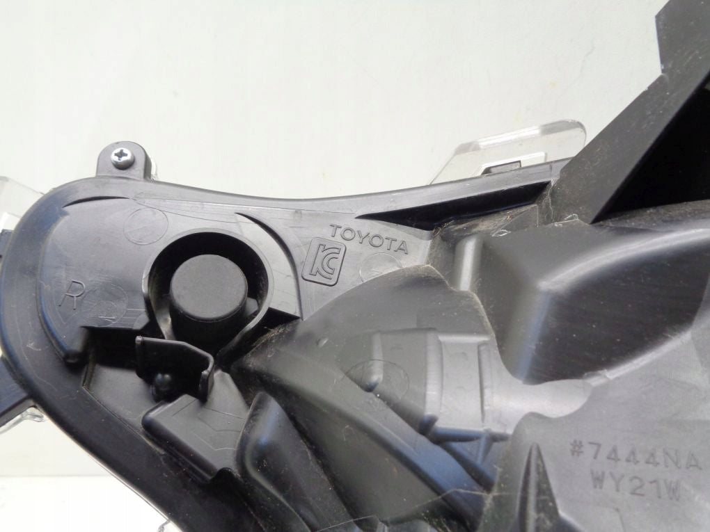 Frontscheinwerfer Toyota 4 IV LED Ein Stück (Rechts oder Links) Headlight