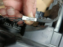 Laden Sie das Bild in den Galerie-Viewer, Frontscheinwerfer Toyota Corolla 81110-02S60 Rechts Scheinwerfer Headlight SCH4858210831gg