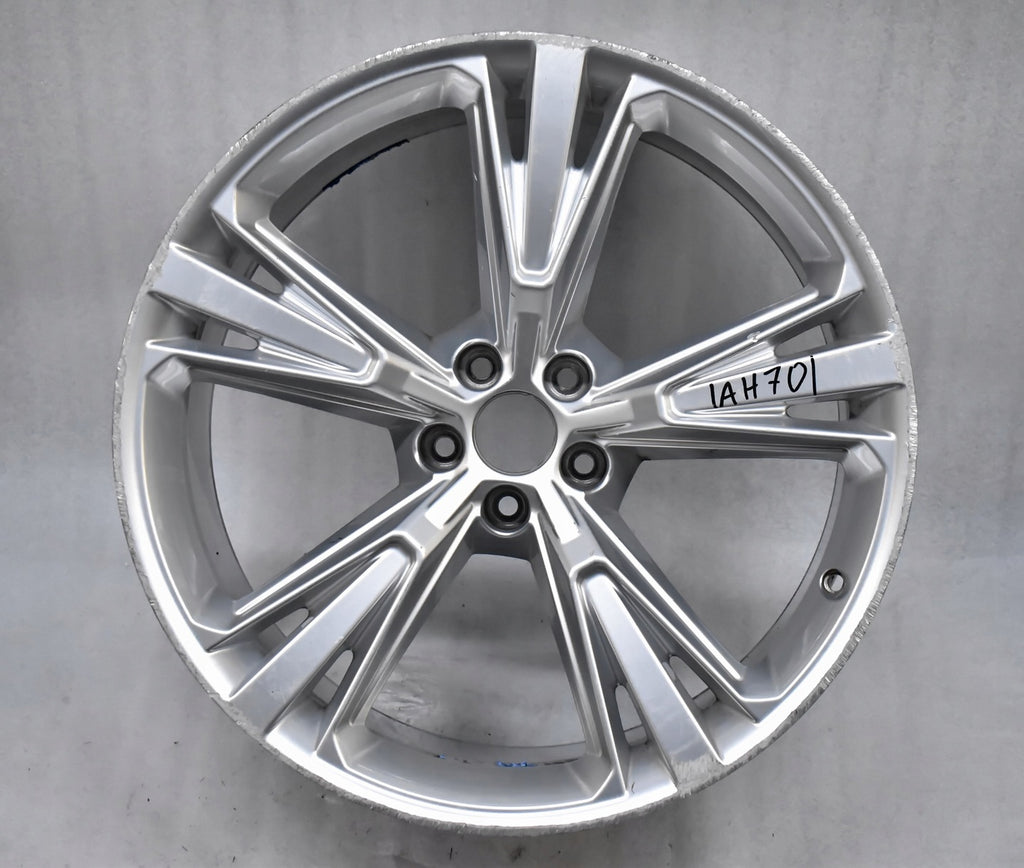 1x Alufelge 21 Zoll 10.0" 5x112 20ET Glanz Silber 4M8601025H Audi E-Tron