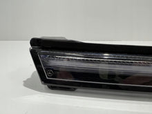 Laden Sie das Bild in den Galerie-Viewer, Frontscheinwerfer Mercedes-Benz Eqa H243 A2439063200 LED Rechts oder Links