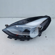 Laden Sie das Bild in den Galerie-Viewer, Frontscheinwerfer Tesla 3 1514952-00-C Links Scheinwerfer Headlight