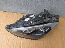 Load image into Gallery viewer, Frontscheinwerfer Mercedes-Benz W206 A2069068104 LED Rechts oder Links SCH8977435387pz