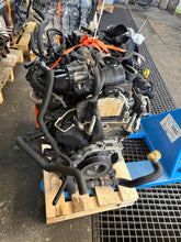 Laden Sie das Bild in den Galerie-Viewer, Motor Ford Fiesta I 1.5 TDCI 90TKm Diesel Engine Komplett MOT4074063463uw