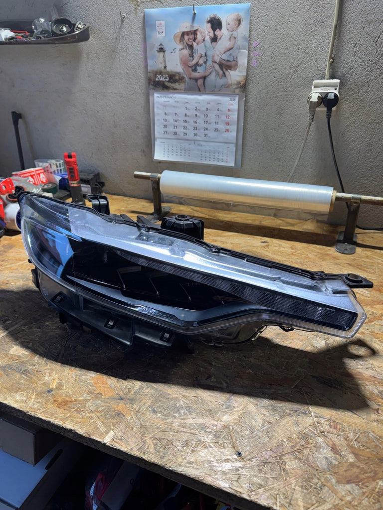 Frontscheinwerfer Maserati Levante 06701527190 Rechts Scheinwerfer Headlight SCH6476543444tq