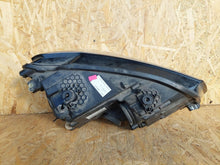 Load image into Gallery viewer, Frontscheinwerfer VW Variant Caddy IV 2K1941015B Rechts Scheinwerfer Headlight SCH2640126374hf