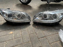 Laden Sie das Bild in den Galerie-Viewer, Frontscheinwerfer Mercedes-Benz L LED Ein Stück (Rechts oder Links) Headlight