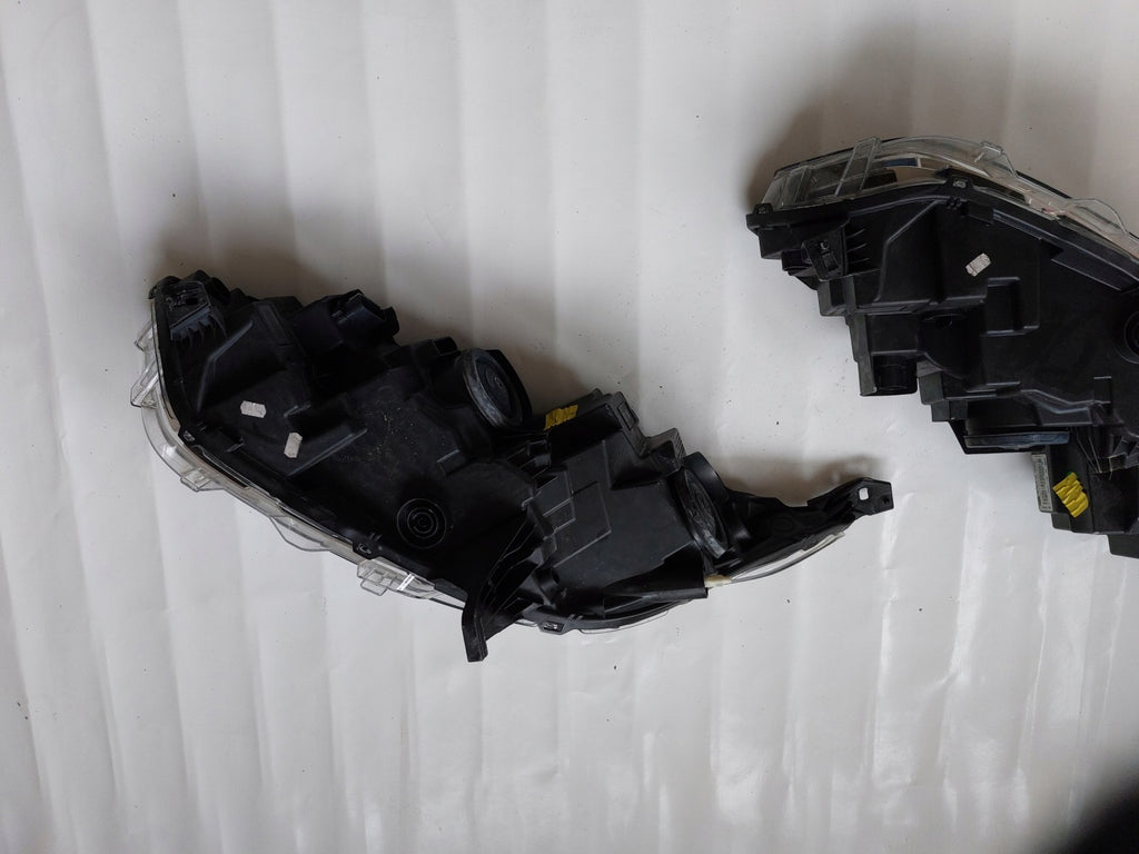 Frontscheinwerfer Ford Tourneo Connect Transit KT1B13W030AD Links Headlight SCH5253281642xh