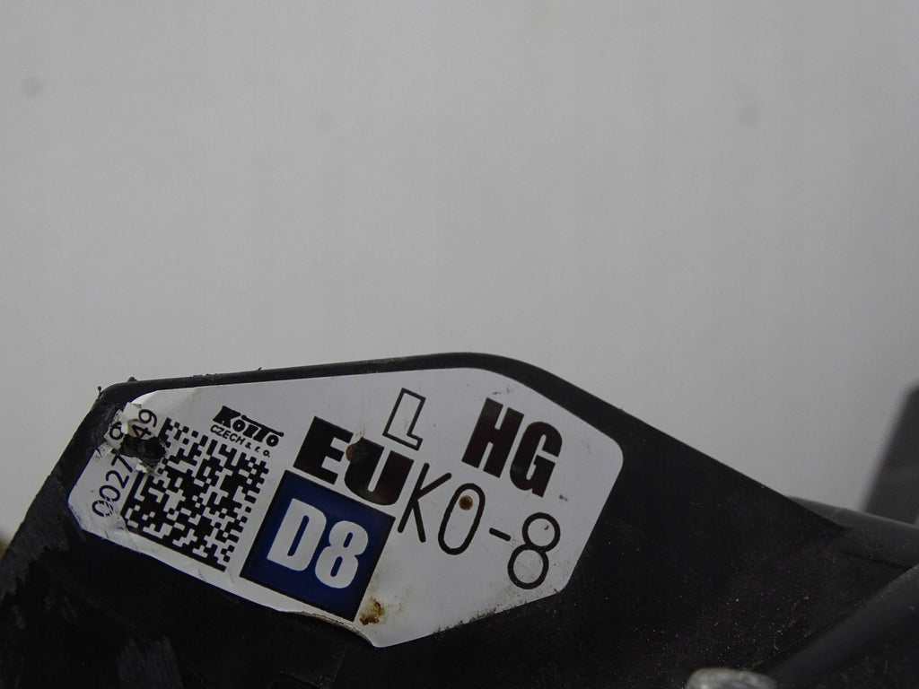 Frontscheinwerfer Toyota Yaris K0-8EU Ein Stück (Rechts oder Links) Headlight