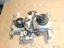Load image into Gallery viewer, Frontscheinwerfer Mitsubishi I W 1334871 E9839408980 Rechts Headlight SCH1542073879tf