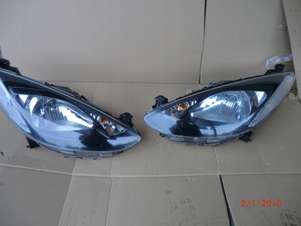 Frontscheinwerfer Mazda 2 Rechts Scheinwerfer Headlight