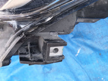 Laden Sie das Bild in den Galerie-Viewer, Frontscheinwerfer Toyota C-Hr C Hr Chr 81150-F4031-00 LED Rechts oder Links SCH7218647052ix
