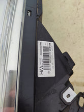 Laden Sie das Bild in den Galerie-Viewer, Frontscheinwerfer Renault Scenic 260106928R Ein Satz Scheinwerfer Headlight SCH2789650990qb