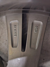 Load image into Gallery viewer, 1x Alufelge 18 Zoll 8.0&quot; 5x112 20ET Glanz 8091464 BMW Z4 G29 Rim Wheel