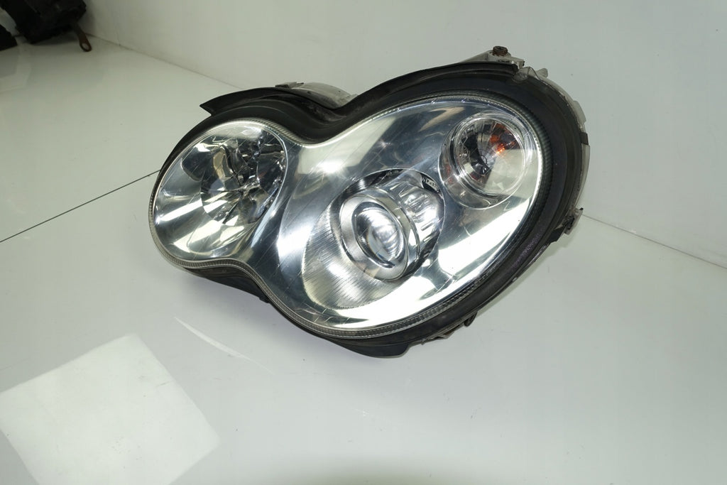 Frontscheinwerfer Mercedes-Benz W203 2038203761 Xenon Links Headlight SCH9851155468bo