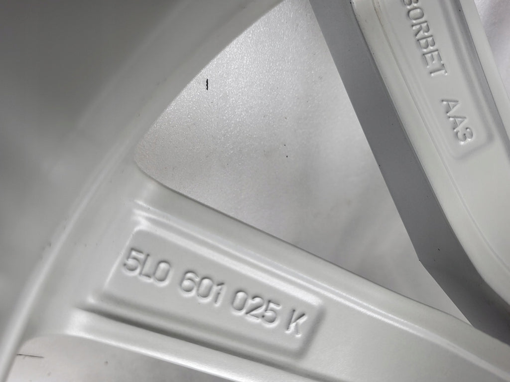1x Alufelge 17 Zoll 7.0" 5x112 45ET Glanz Silber 5L0601025K Skoda Yeti 5l FEL1899823364fl