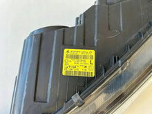 Laden Sie das Bild in den Galerie-Viewer, Frontscheinwerfer Skoda Octavia III 5E1941015 Links Scheinwerfer Headlight SCH3707972590pf