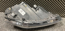 Laden Sie das Bild in den Galerie-Viewer, Frontscheinwerfer VW Polo 2G1941036F Rechts Scheinwerfer Headlight SCH9836692282tl