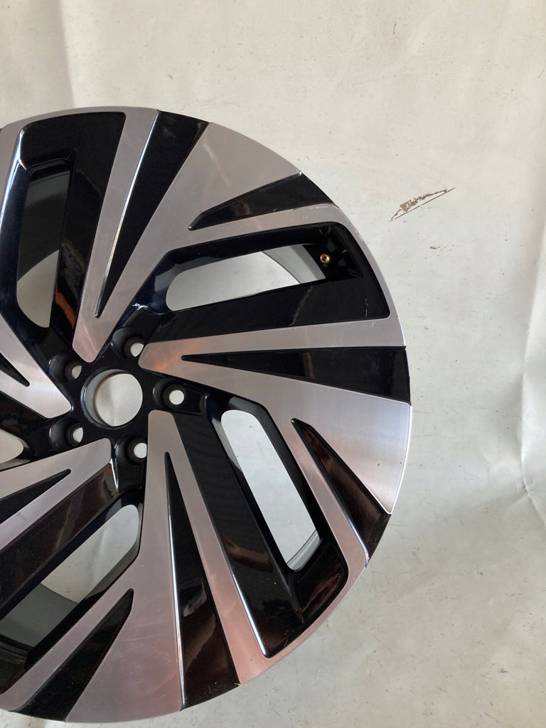1x Alufelge 21 Zoll 9.0" 5x112 42ET Glanz Silber 11A601025T VW Id.4 Rim Wheel FEL8129794171fw