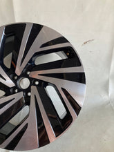 Load image into Gallery viewer, 1x Alufelge 21 Zoll 9.0" 5x112 42ET Glanz Silber 11A601025T VW Id.4 Rim Wheel FEL8129794171fw
