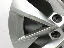 Load image into Gallery viewer, 1x Alufelge 17 Zoll 46ET Silber 5E3601025 Skoda Octavia I Rim Wheel FEL5101840225xa