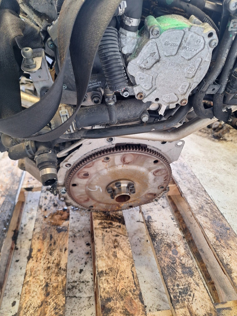 Motor Audi A4 B8 CAGA 2.0 TDI 143PS 105kW 142TKm 2016 Diesel Engine Unkomplett