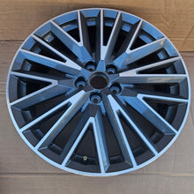 Laden Sie das Bild in den Galerie-Viewer, 1x Alufelge 19 Zoll 7.0" 5x112 43ET Glanz Schwarz 83A601025L Audi Q3 Mg FEL1792874123ns