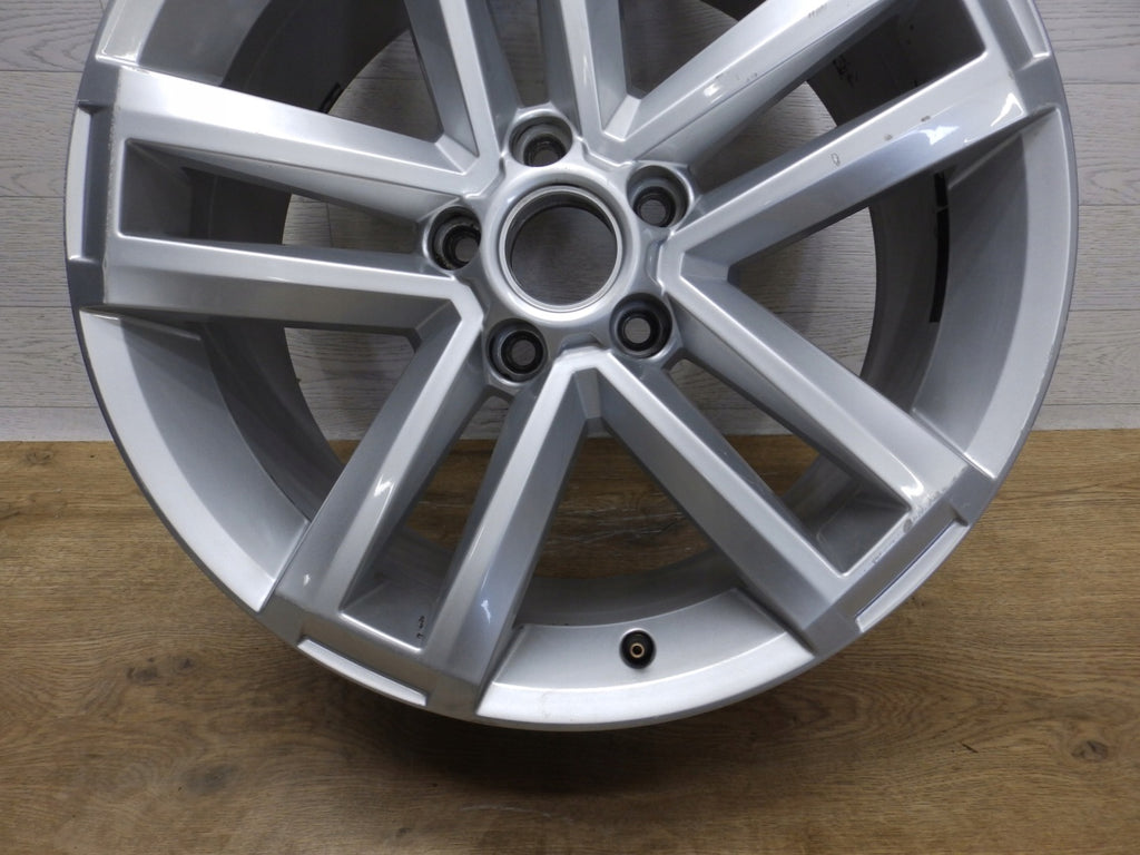1x Alufelge 19 Zoll 8.0" 5x120 43ET 2H0601025AD VW Amarok Rim Wheel FEL5145987854di