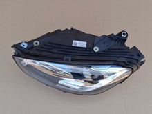 Laden Sie das Bild in den Galerie-Viewer, Frontscheinwerfer Mercedes-Benz Glc X253 A2539064903 Links Headlight SCH8359979927mu