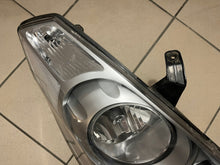 Laden Sie das Bild in den Galerie-Viewer, Frontscheinwerfer Hyundai H1 H-1 92102-4H000 Rechts Scheinwerfer Headlight