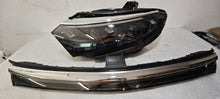 Laden Sie das Bild in den Galerie-Viewer, Frontscheinwerfer Mercedes-Benz Eqs A2979064603 LED Vorderseite Headlight SCH3674206573zf