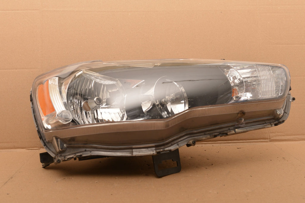 Frontscheinwerfer Mitsubishi Lancer VIII I 8301C3-38 Rechts Headlight SCH5380992859fc
