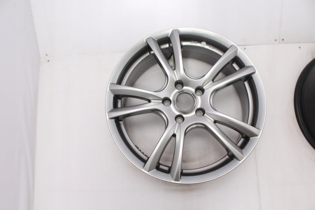 1x Alufelge 18 Zoll 7.5" 5x114.3 45ET Glanz Silber KBA46127 Hyundai Rim Wheel