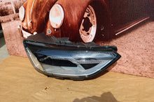 Laden Sie das Bild in den Galerie-Viewer, Frontscheinwerfer Audi A4 8W0941012 LED Rechts Scheinwerfer Headlight