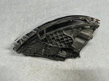 Laden Sie das Bild in den Galerie-Viewer, Frontscheinwerfer Mercedes-Benz Cla 1189066901 LED Links Scheinwerfer Headlight SCH7530081007lh