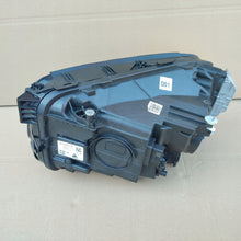 Laden Sie das Bild in den Galerie-Viewer, Frontscheinwerfer Mercedes-Benz Glb A2479062005 LED Rechts Headlight SCH1071089715wo