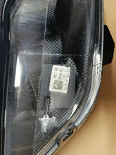 Laden Sie das Bild in den Galerie-Viewer, Frontscheinwerfer Iveco Daily VI I 05802711799 Rechts Scheinwerfer Headlight SCH1354658112yg