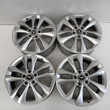 Laden Sie das Bild in den Galerie-Viewer, 4x Alufelge 17 Zoll 7.0" 5x112 48ET Glanz Silber A2054018000 Mercedes-Benz W205 FEL8308701730nu