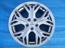 Laden Sie das Bild in den Galerie-Viewer, 1x Alufelge 18 Zoll 7.0" 5x114.3 38ET MZ315060 Mercedes-Benz Outlander I FEL5382009635ro
