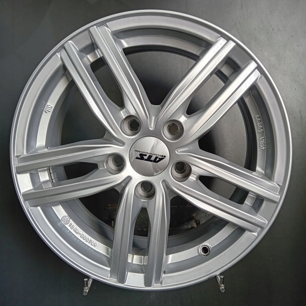 4x Alufelge 16 Zoll 6.5" 5x114.3 40ET KBA50233 Hyundai Tucson Rim Wheel FEL1108676997zj