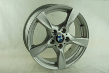 Load image into Gallery viewer, 1x Alufelge 17 Zoll 6.5" 5x120 47ET Glanz Silber 6795561 BMW 1 E81 E87 Rim Wheel FEL3862552840cw