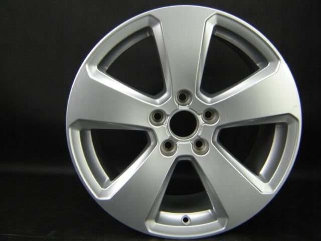 1x Alufelge 17 Zoll 7.5" 5x112 46ET Glanz Silber 8V0601025P Audi A3 Rim Wheel