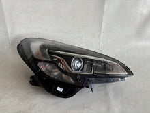 Laden Sie das Bild in den Galerie-Viewer, Frontscheinwerfer Opel Corsa E X15 13381348 Xenon Rechts Scheinwerfer Headlight SCH2303401926hr