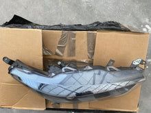Load image into Gallery viewer, Frontscheinwerfer Toyota Yaris LED Rechts Scheinwerfer Headlight