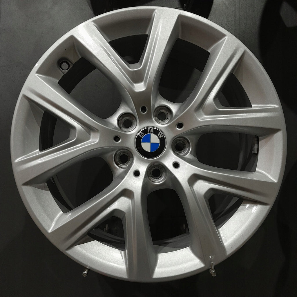 4x Alufelge 17 Zoll 6.5" 5x112 39ET 6856076 BMW X1 F48 Rim Wheel FEL4345459696qn