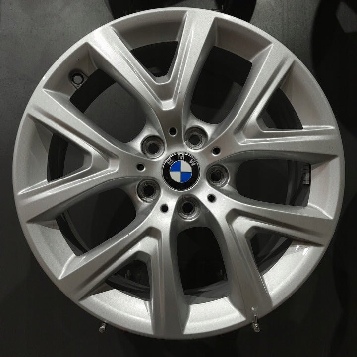 4x Alufelge 17 Zoll 6.5" 5x112 39ET 6856076 BMW X1 F48 Rim Wheel FEL4345459696qn