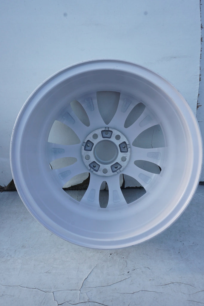 1x Alufelge 17 Zoll 7.5" 5x120 43ET Glanz Weiß 6850152 BMW 1 F21 F20 Rim Wheel FEL1696906326uw