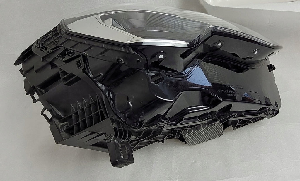 Frontscheinwerfer Audi Q3 83A941012 LED Rechts Scheinwerfer Headlight